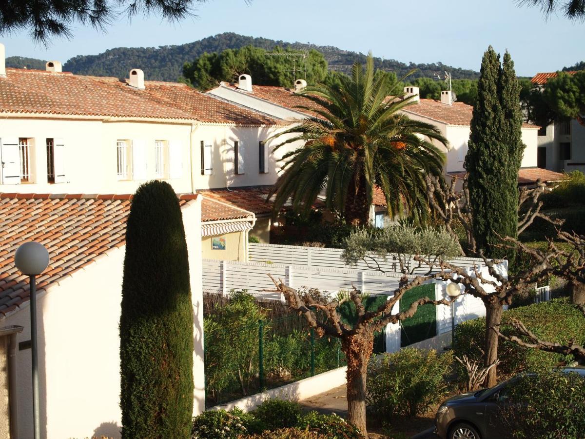 Appartement Fidji Saint-Cyr-sur-Mer Esterno foto