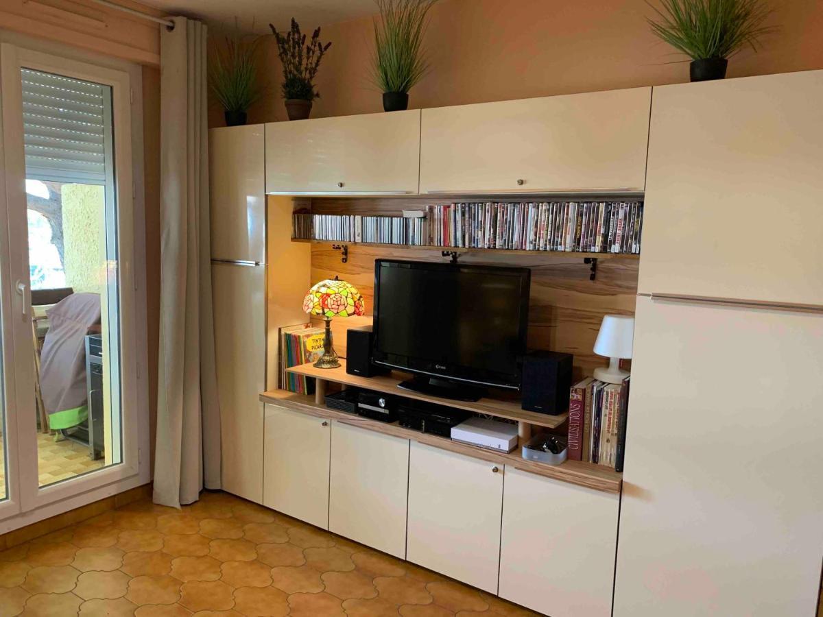 Appartement Fidji Saint-Cyr-sur-Mer Esterno foto